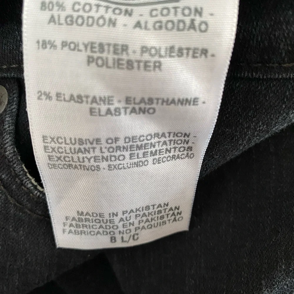 ARTISAN NY Women's Red Jeans - Picture 5 of 11